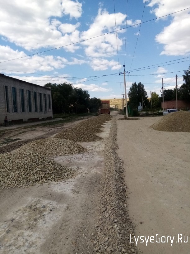 
В районе продолжается ремонт дорог в сельских поселениях
