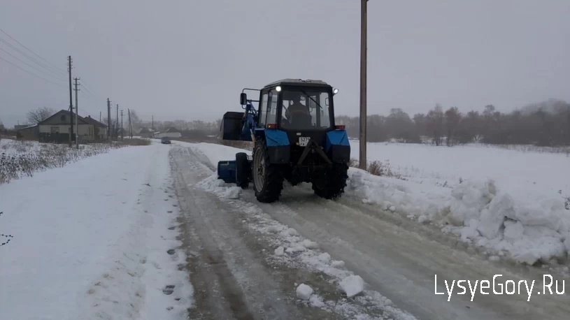 
Телефоны оперативных служб по вопросам расчистки дорог от снега
