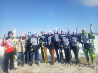 Команда Лысогорского муниципального района приняла участие в соревнованиях по лыжным гонкам «Лыжня Р