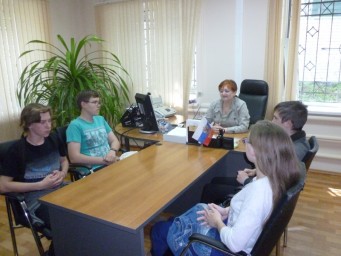 Центром занятости населения Лысогорского района организована и проведена ярмарка вакансий для несове
