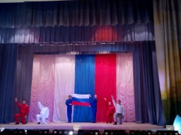 В районном Дворце культуры прошел праздничный концерт, посвященный Дню России