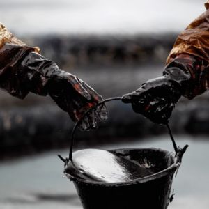 Компания "ЮКОЛА-нефть" стала правовым пользователем участка недр в Саратовской области